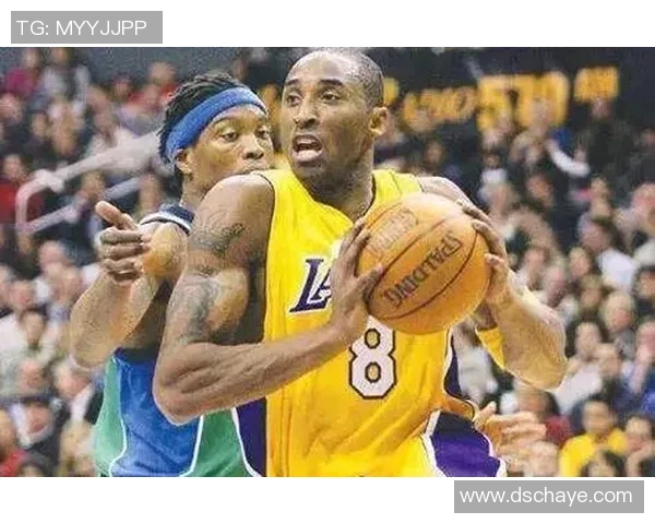 科比与太阳队的经典对决瞬间回顾,重温传奇球星的辉煌时刻 科比与太阳队的经典对决瞬间回顾,重温传奇球星的辉煌时刻